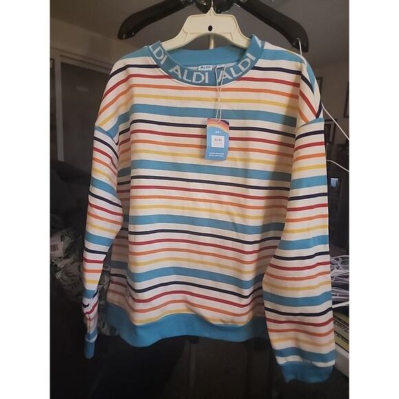NWT Aldi Gear Ladies Womens Striped Pullover Sweatshirt Size Large Rainbow CR3 - Picture 1 of 6